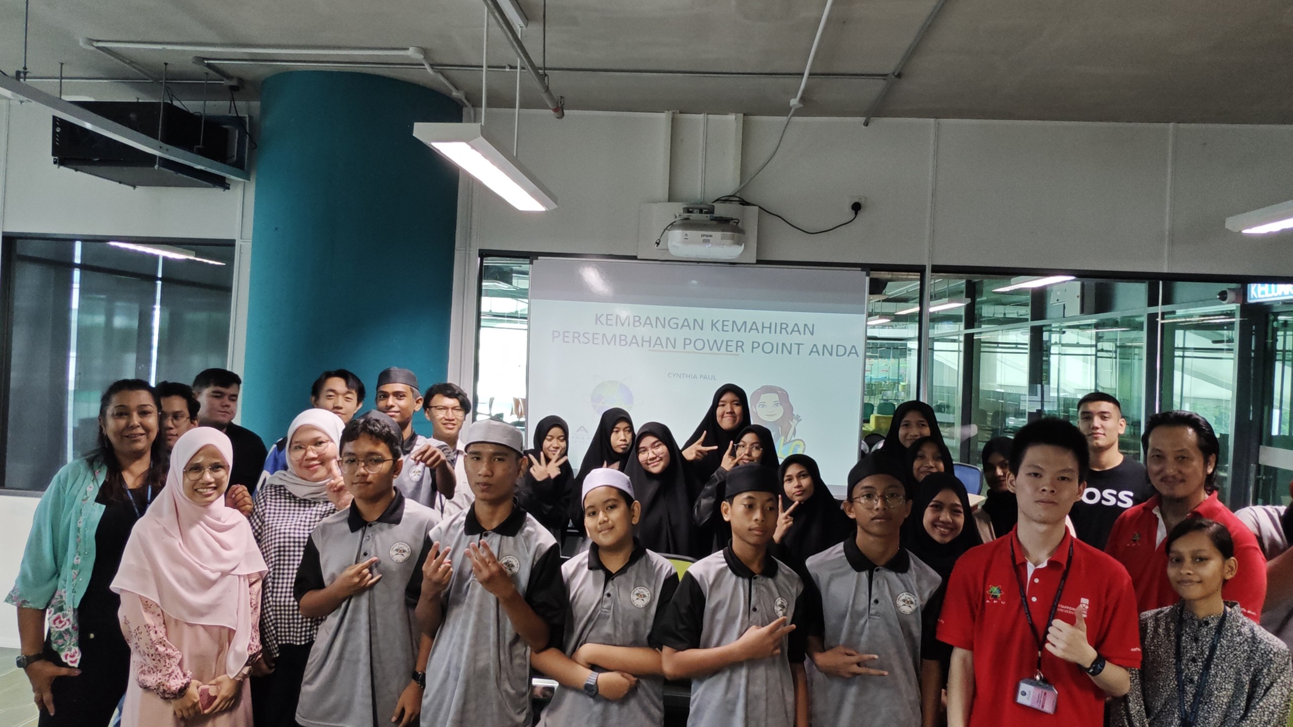 Powepoint Presentation Skills | PKKTB Workshop 1 - 686b67d77dc26_1751869399