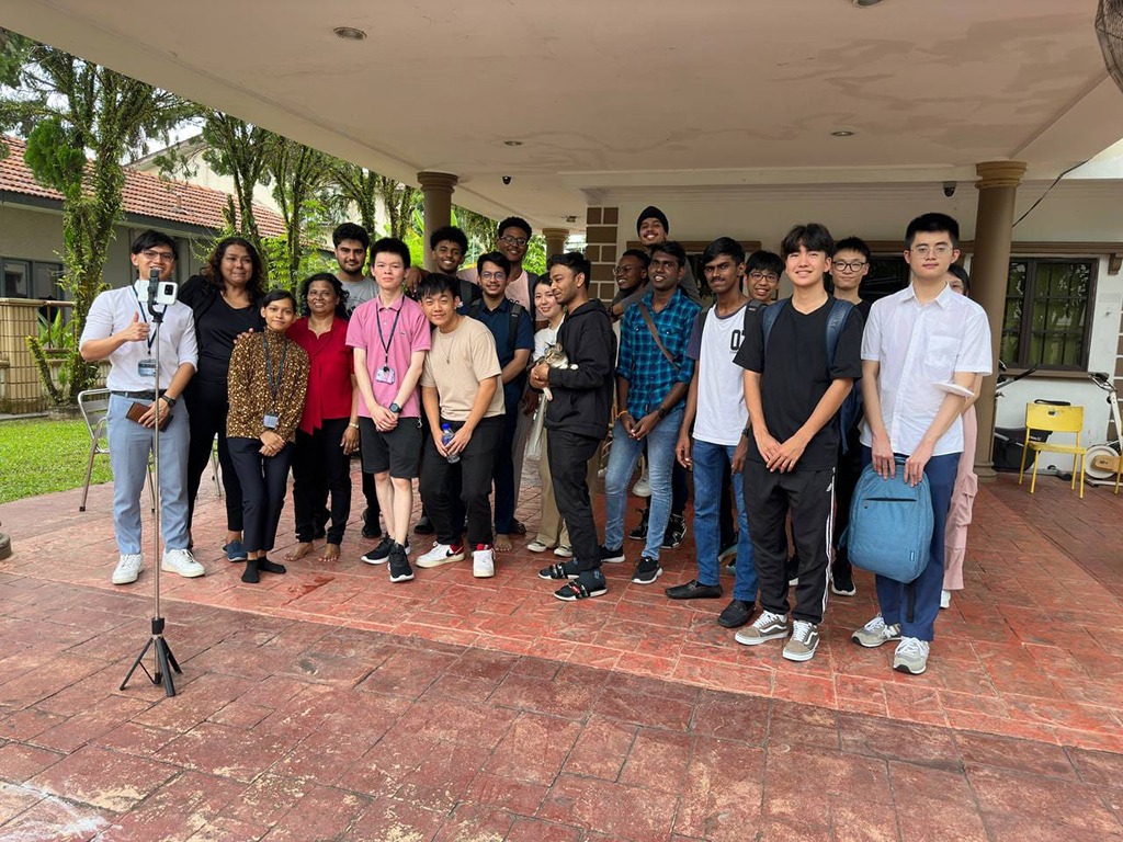 Old Age Home Visit 2023 - 686b687550592_1751869557
