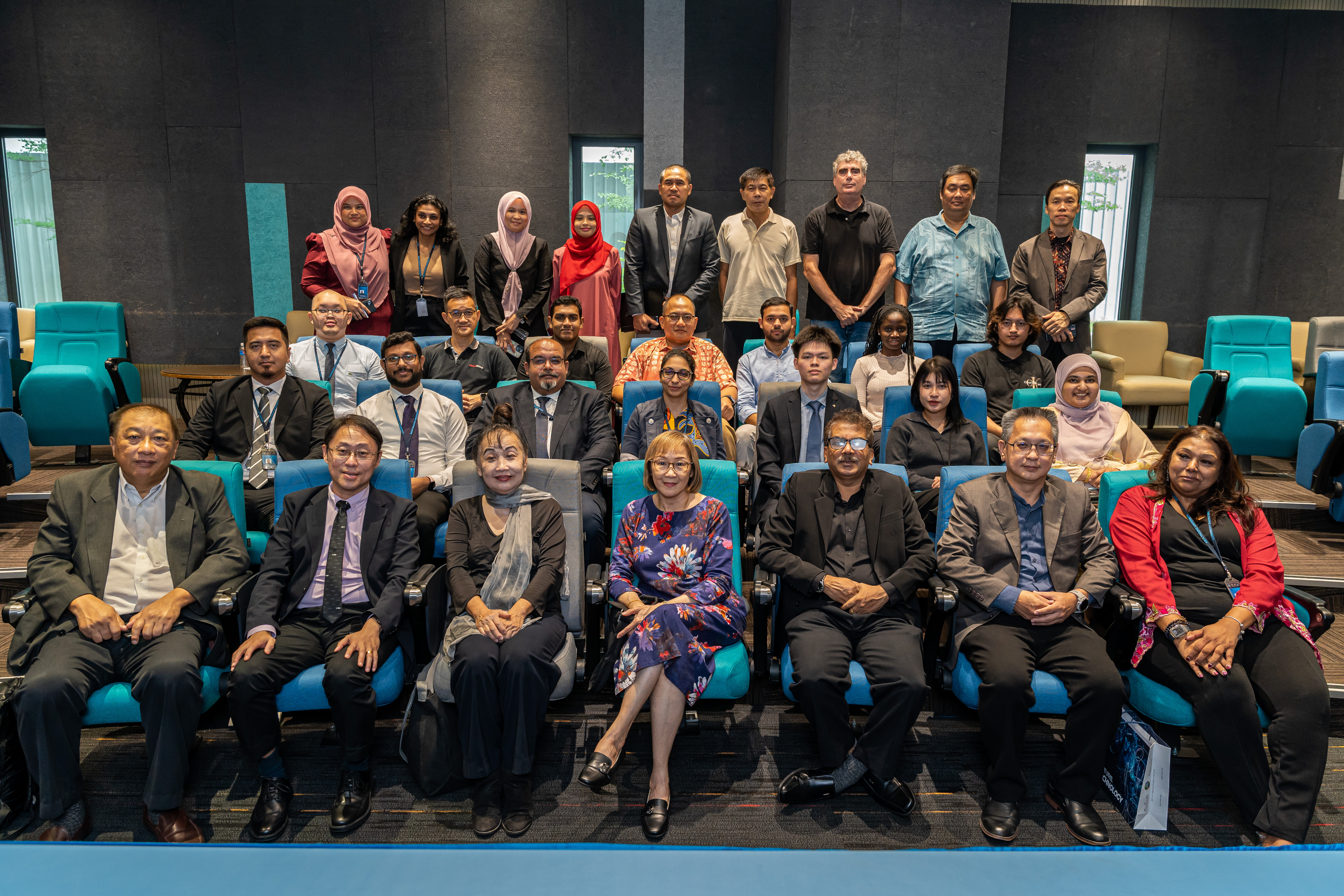 MOA Signning Asia Pacific University (APU) & Persatuan Pengusaha dan Pemegang Taruh Pelancongan Kuala Lumpur (KLTESA)